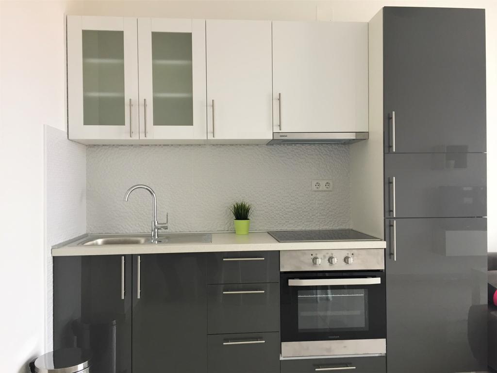 Apartmani Orhideja Rab Town Ngoại thất bức ảnh