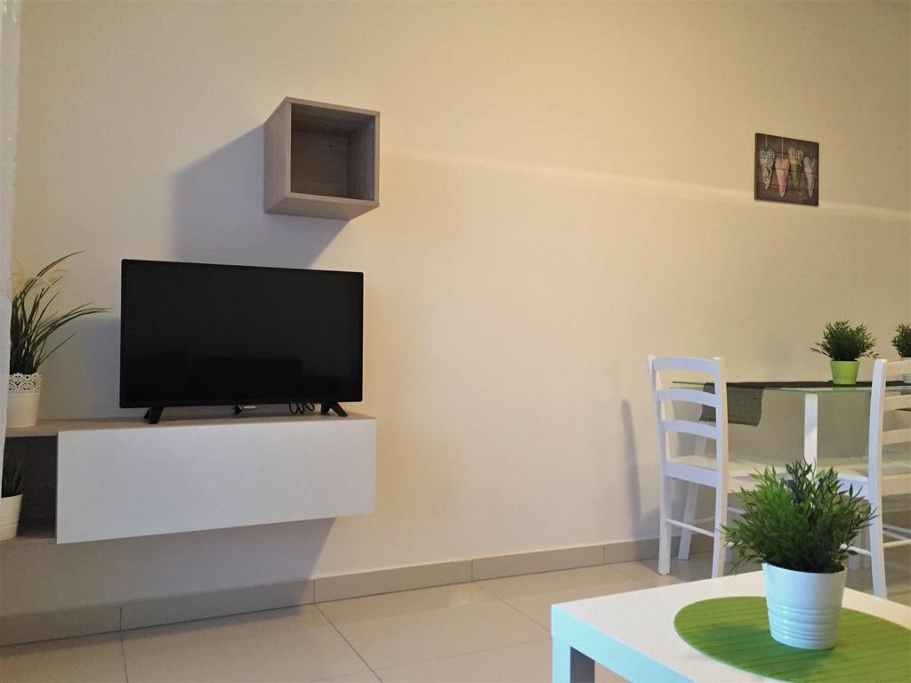 Apartmani Orhideja Rab Town Ngoại thất bức ảnh